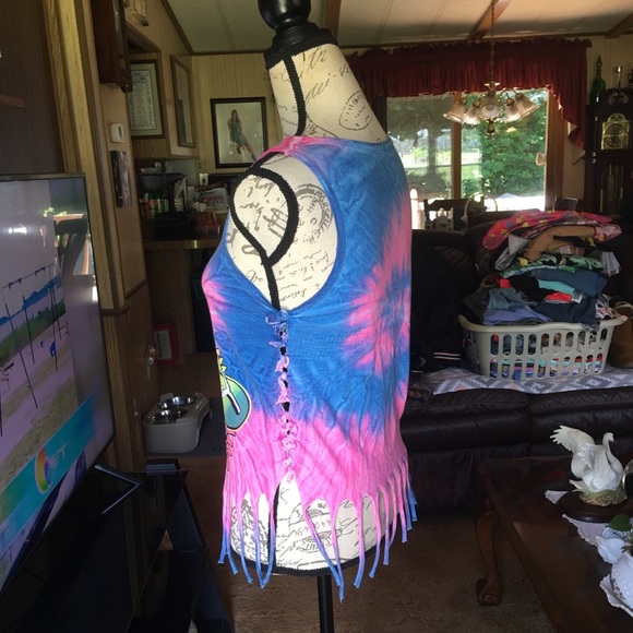 Women’s tie-dye Bahamas cut tank top - Picture 7 of 16